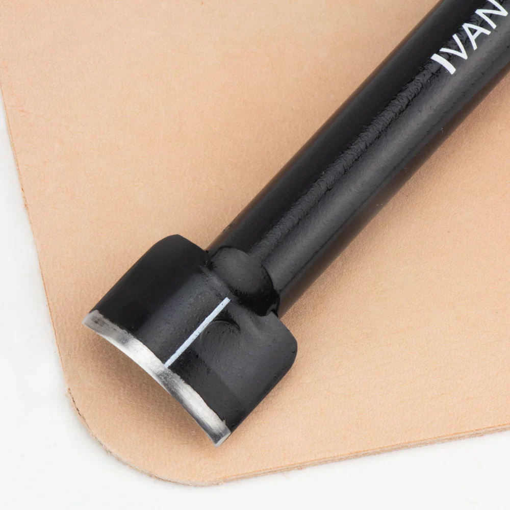 IVAN Radius Corner Punch