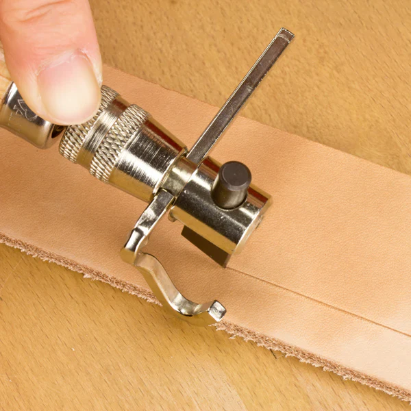 IVAN Hand Border Tool - Image 2