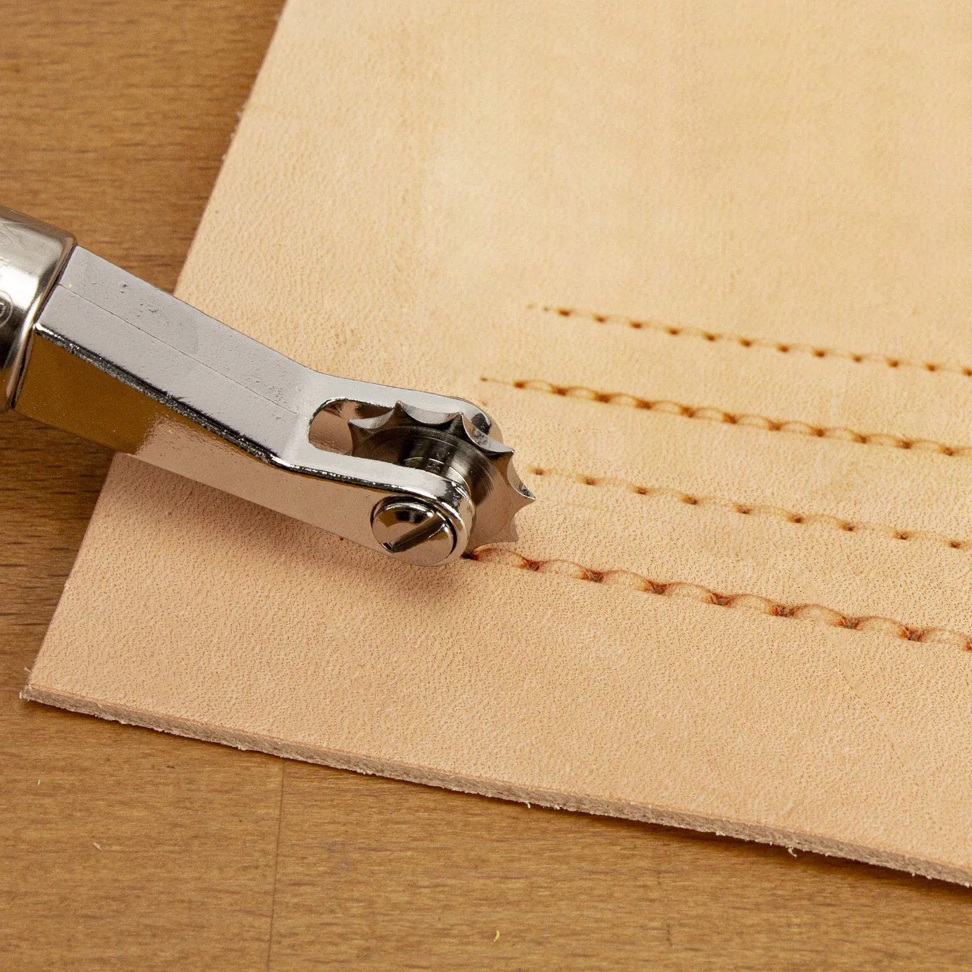 IVAN 4-In-1 Overstitch Spacer - Image 2
