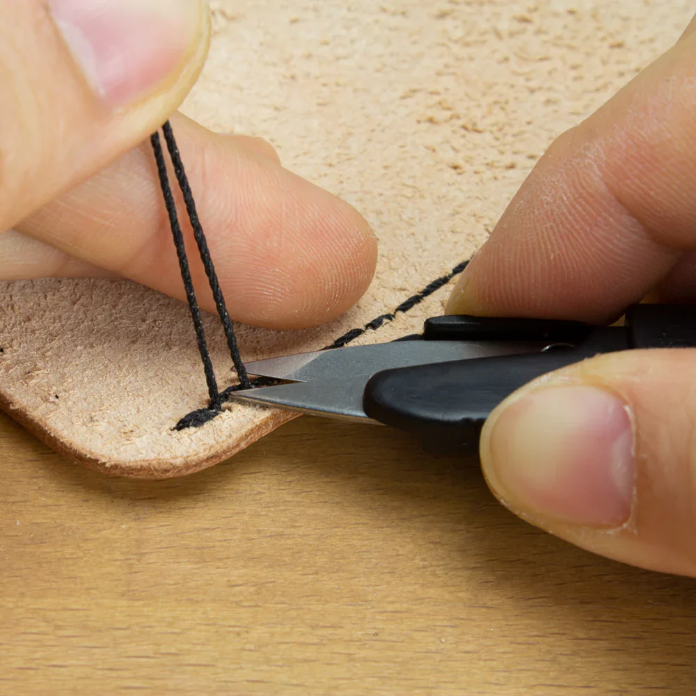 IVAN Thread Cutter Snips - Image 2