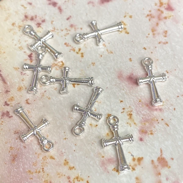 SULLIVANS Charm Cross Style