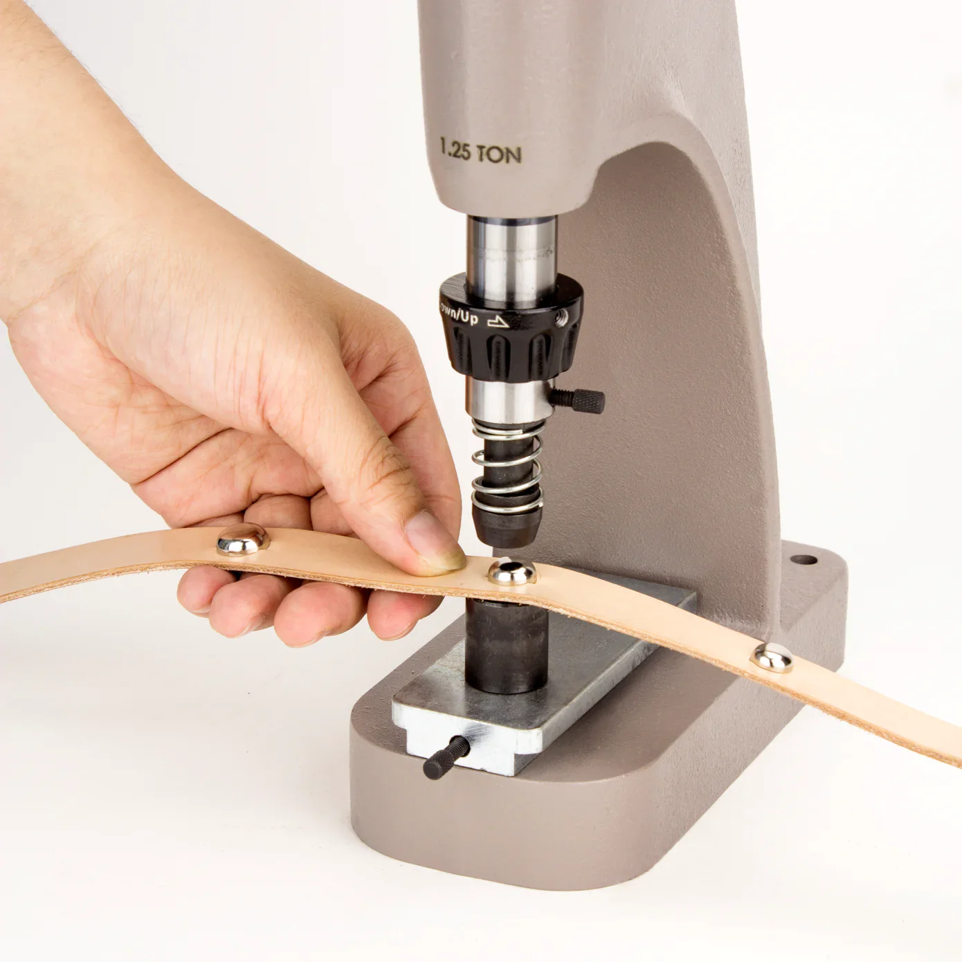 CRAFTPLUS Leather Hand Press - Image 4