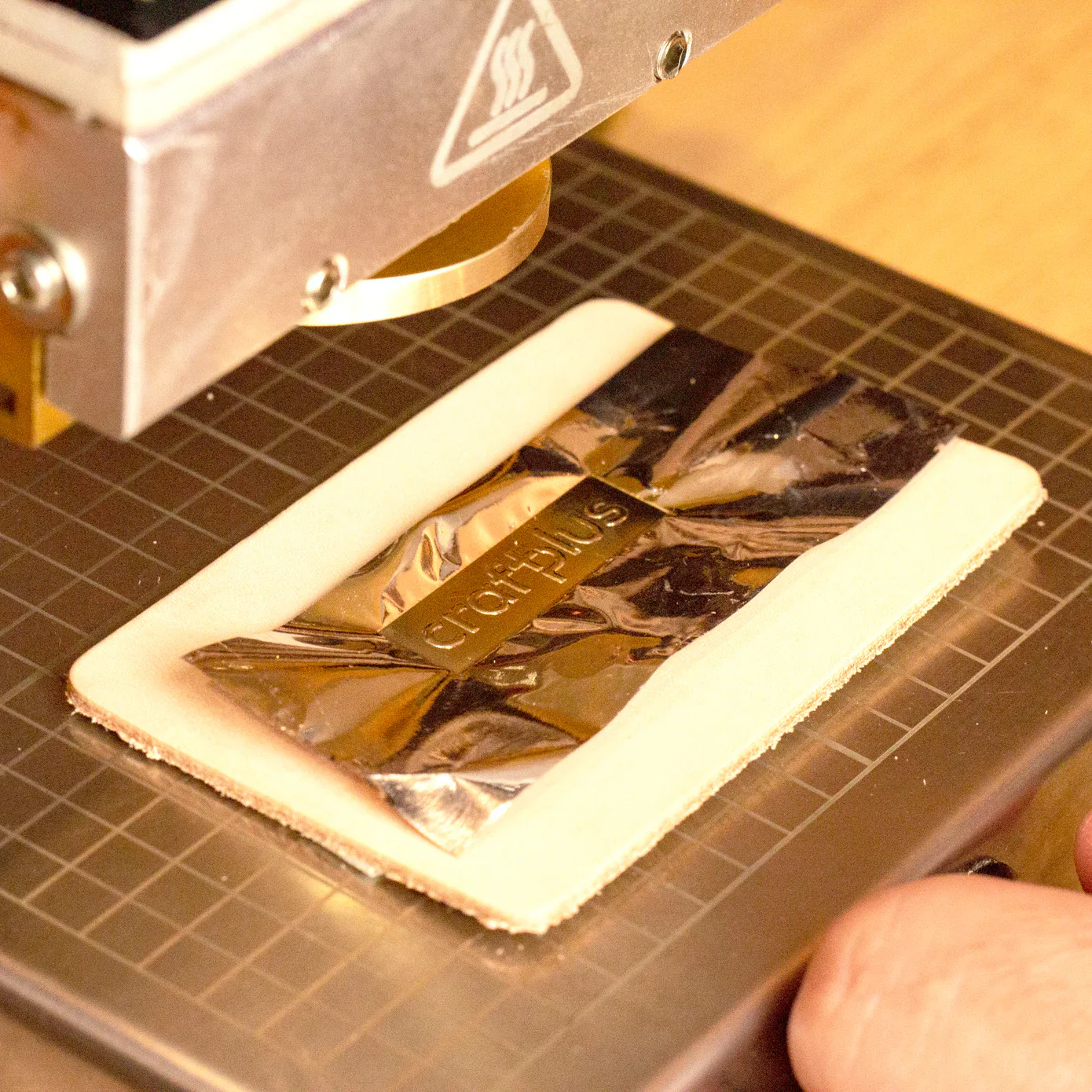 CRAFTPLUS Hot Stamp & Foil Imprinter - Image 3