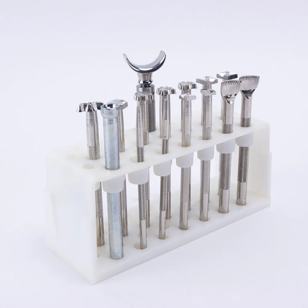 IVAN Plastic Tool Rack - Image 2