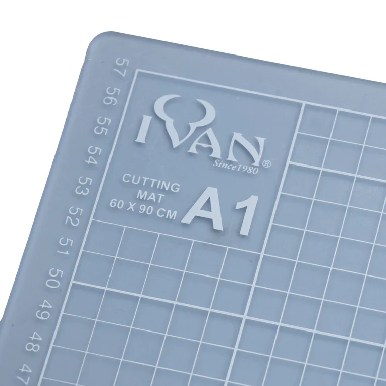 IVAN Translucent Cutting Mat - Image 3
