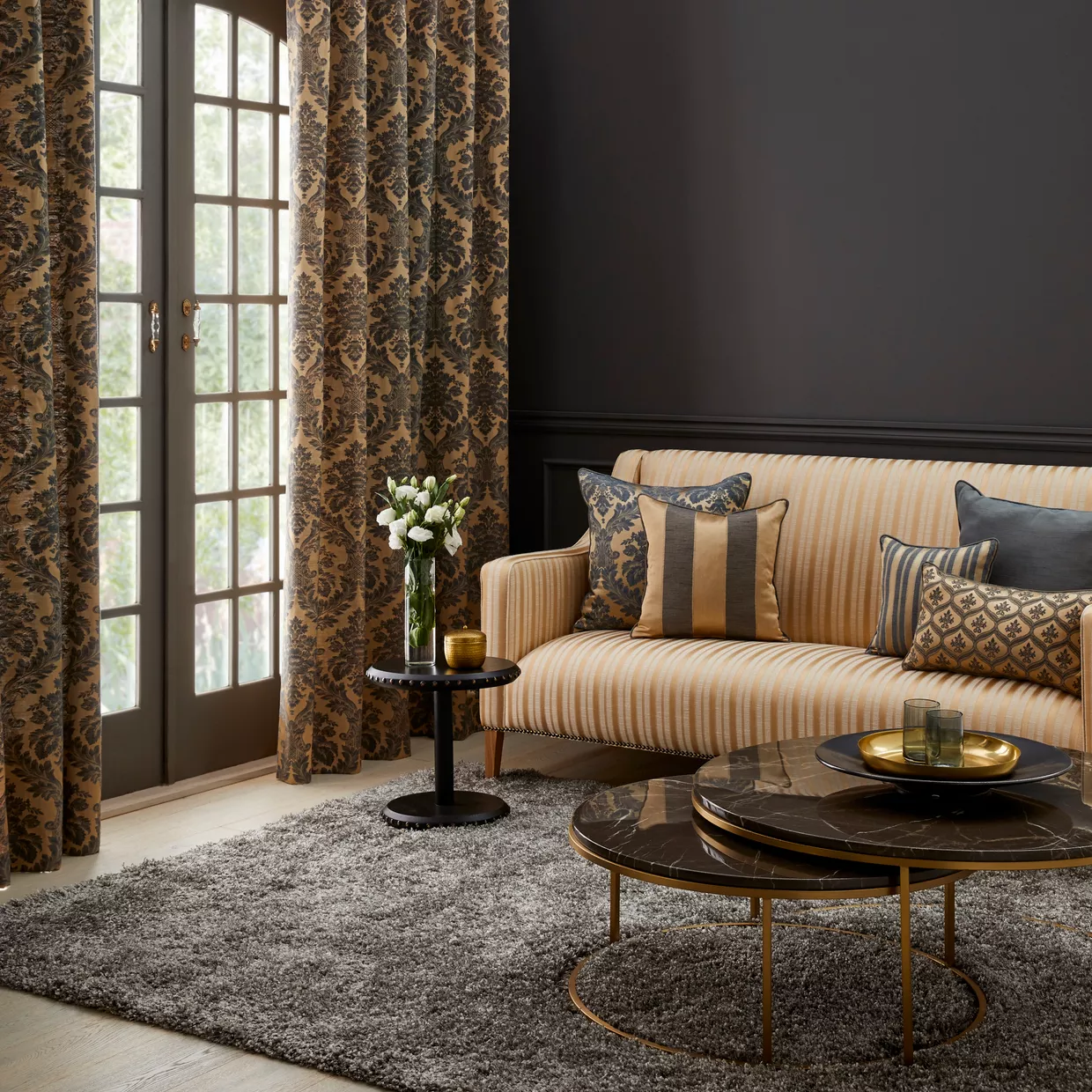Warwick Fabric Finsbury (Indent)