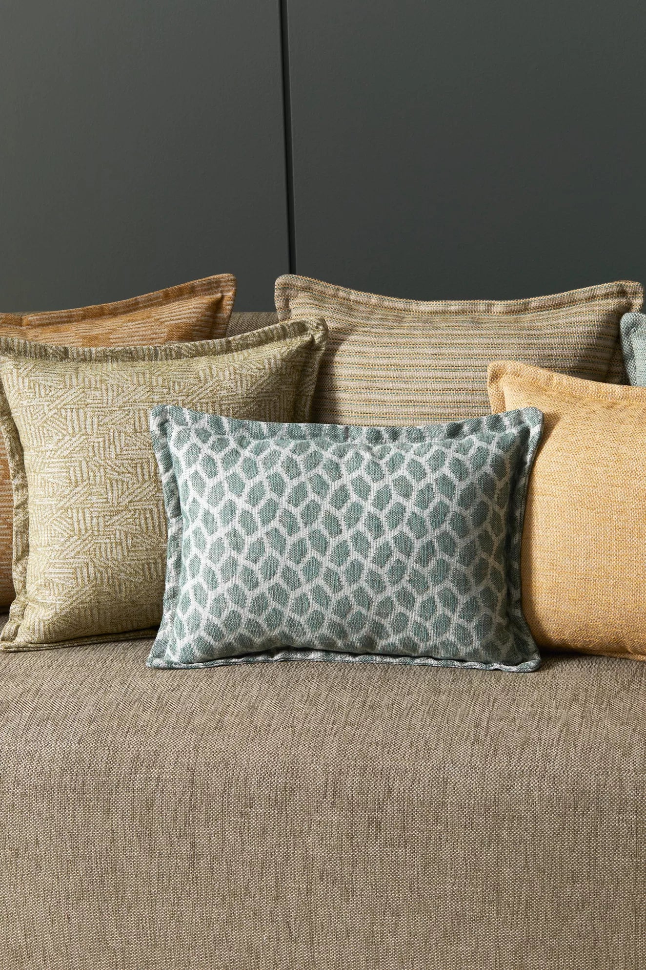Warwick Fabric Skipton (Tritan)